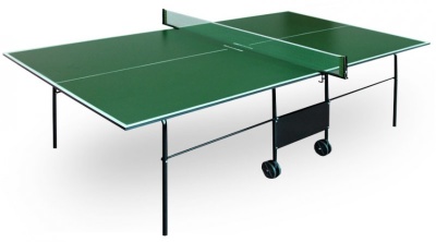 Складной стол для настольного тенниса «Progress» Игровое поле: ДСП (16 мм) с меламиновым покрытием
Кант: кромка ПВХ, 0,4 мм